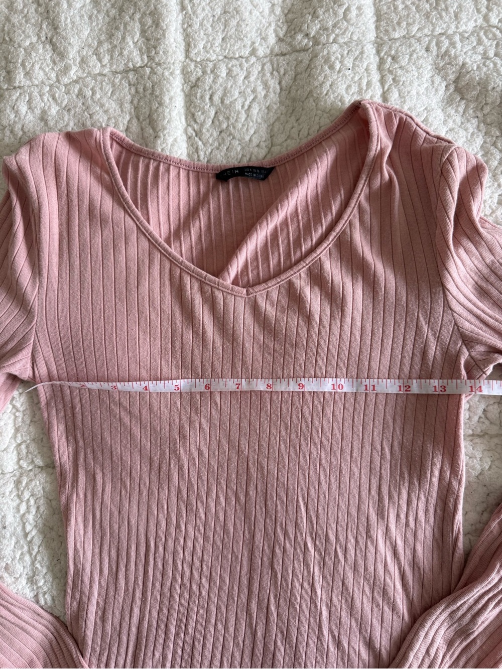 SHEIN Dusty Rose Ribbed V‑Neck Long Sleeve Top - Picture 4 of 5